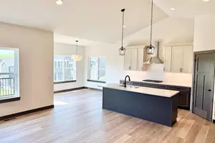 477 Foxfield Ct, Oregon, WI 53575 - Photo 16