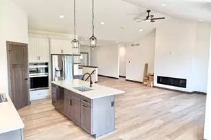 477 Foxfield Ct, Oregon, WI 53575 - Photo 20