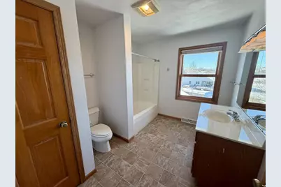 304 N 11th Avenue, Monroe, WI 53566 - Photo 32