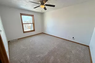 304 N 11th Ave, Monroe, WI 53566 - Photo 36