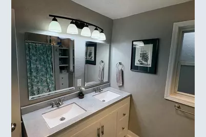 432 W 11th Avenue, Oshkosh, WI 54902 - Photo 18