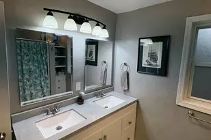 432 W 11th Ave, Oshkosh, WI 54902 - Photo 18