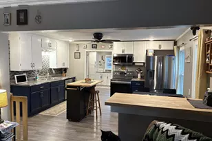 432 W 11th Ave, Oshkosh, WI 54902 - Photo 10