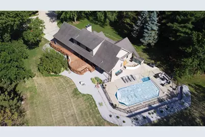 946 Canal Road, Marshall, WI 53559 - Photo 2