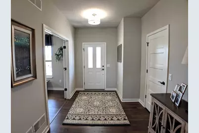 6651 Wagtail Way, Middleton, WI 53562 - Photo 4