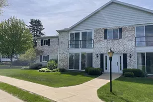 89 Golf Course Rd, Madison, WI 53704 - Photo 2