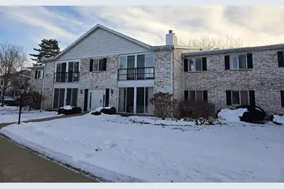 89 Golf Course Road #E, Madison, WI 53704 - Photo 2