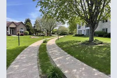 89 Golf Course Road #E, Madison, WI 53704 - Photo 34
