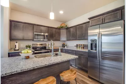 6870 Belle Fontaine Boulevard, Middleton, WI 53562 - Photo 10