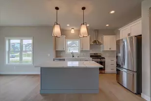 1257 Windrift Wy, Verona, WI 53593 - Photo 14