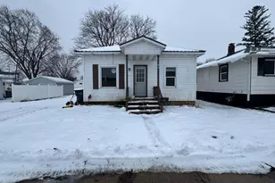 522 Williams St, Tomah, WI 54660 - Photo 1