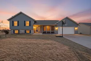 2603 Omaha Dr, Janesville, WI 53546 - Photo 1