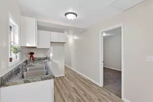 1923 Lenox Ave, Beloit, WI 53511 - Photo 14