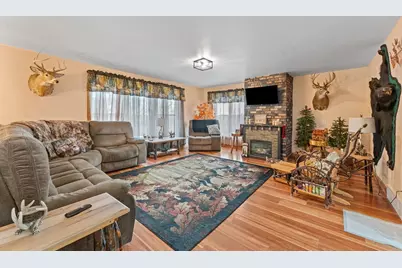 W1702 Golden Road, Dalton, WI 53926 - Photo 8