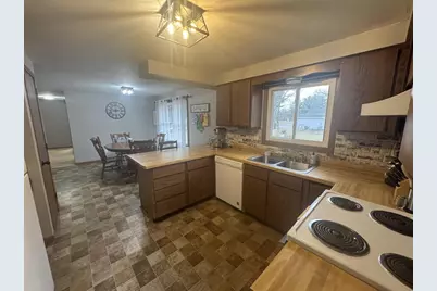 560 Elm Street, Muscoda,  53573 - Photo 4