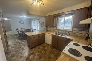 560 Elm St, Muscoda,  53573 - Photo 4