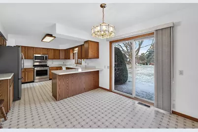 5758 Modernaire Street, Fitchburg, WI 53711 - Photo 14