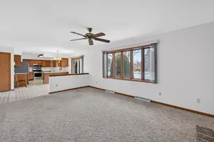 5758 Modernaire St, Fitchburg, WI 53711 - Photo 20