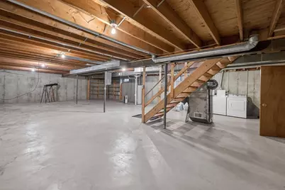 5758 Modernaire Street, Fitchburg, WI 53711 - Photo 32