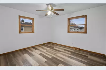 313 Sunset Road, Columbus, WI 53925 - Photo 18