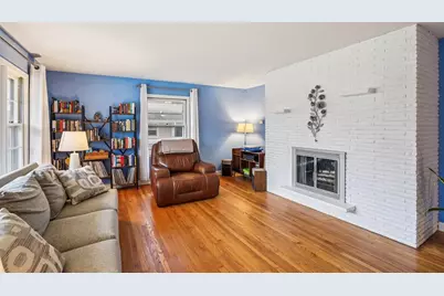 6202 Winnequah Road, Monona, WI 53716 - Photo 8