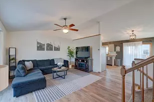 5309 Celebration Pkwy, Madison, WI 53718 - Photo 8