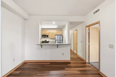 333 W Mifflin Street #2130, Madison, WI 53703 - Photo 10