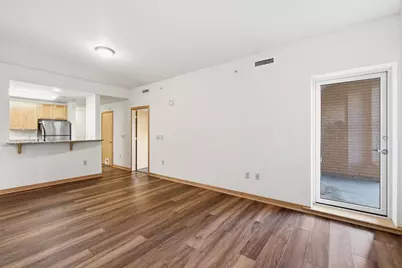 333 W Mifflin Street #2130, Madison, WI 53703 - Photo 8