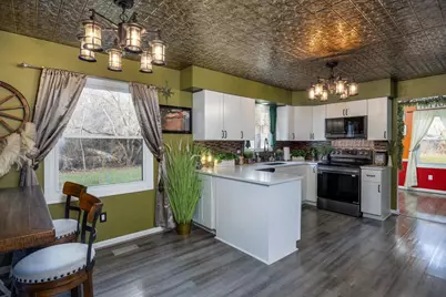 6668 W Wood Ridge Drive, Janesville, WI 53548 - Photo 12