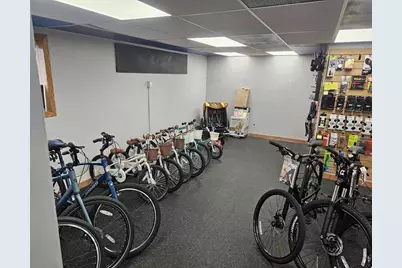 1327 N Wright Road #60, Janesville, WI 53546 - Photo 4