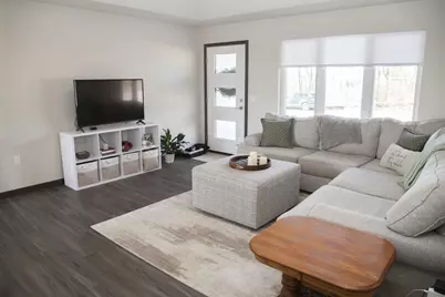 502 Ford Drive, Barneveld, WI 53507 - Photo 6