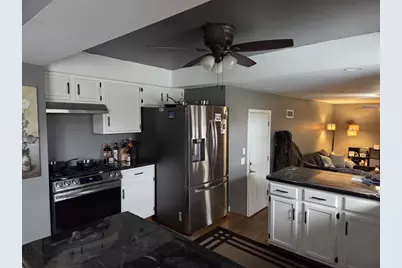 385 S Woodland Drive, Whitewater, WI 53190 - Photo 6