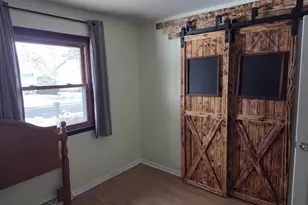 385 S Woodland Dr, Whitewater, WI 53190 - Photo 10