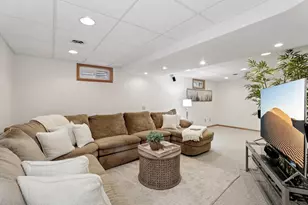 901 Innisbrook Ct, Waunakee, WI 53597 - Photo 36