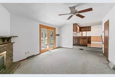 2315 N Claremont Drive, Janesville, WI 53545 - Photo 14