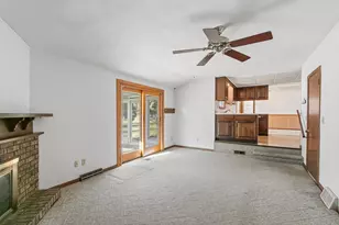 2315 N Claremont Dr, Janesville, WI 53545 - Photo 14