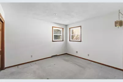 2315 N Claremont Drive, Janesville, WI 53545 - Photo 18