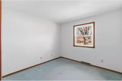 2315 N Claremont Drive, Janesville, WI 53545 - Photo 20