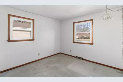 2315 N Claremont Drive, Janesville, WI 53545 - Photo 16