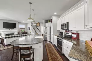 1232 Twisted Branch Way, Sun Prairie, WI 53593 - Photo 10