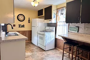 412 N Wacouta Ave, Prairie Du Chien, WI 53821 - Photo 8