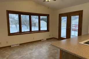 6715 North Ave, Middleton, WI 53562 - Photo 4