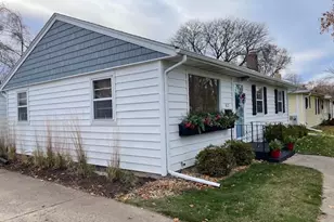 6715 North Ave, Middleton, WI 53562 - Photo 28