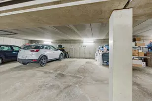 5329 Brody Dr, Madison, WI 53705 - Photo 26