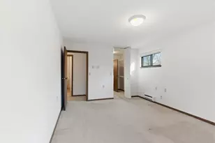 5329 Brody Dr, Madison, WI 53705 - Photo 16