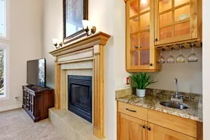 901 Winding Way, Madison, WI 53562 - Photo 10