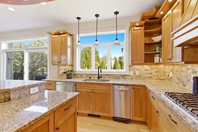 901 Winding Way, Madison, WI 53562 - Photo 12