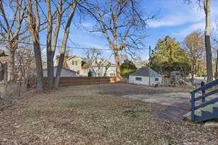 2218 Regent St, Madison, WI 53726 - Photo 26