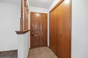 4029 Southwyck Dr, Janesville, WI 53546 - Photo 6