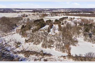 2460 Spring Rose Circle, Verona, WI 53593 - Photo 46